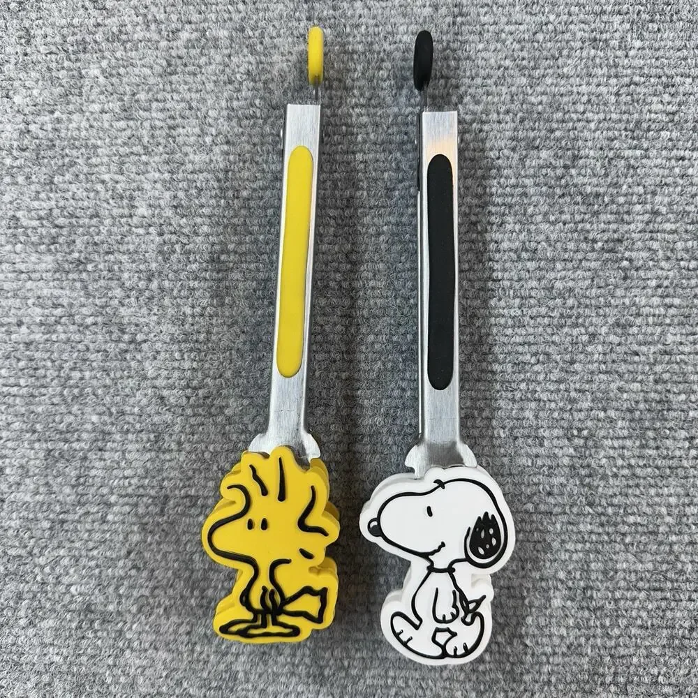 Peanuts Worldwide LLC snoopy woodstock